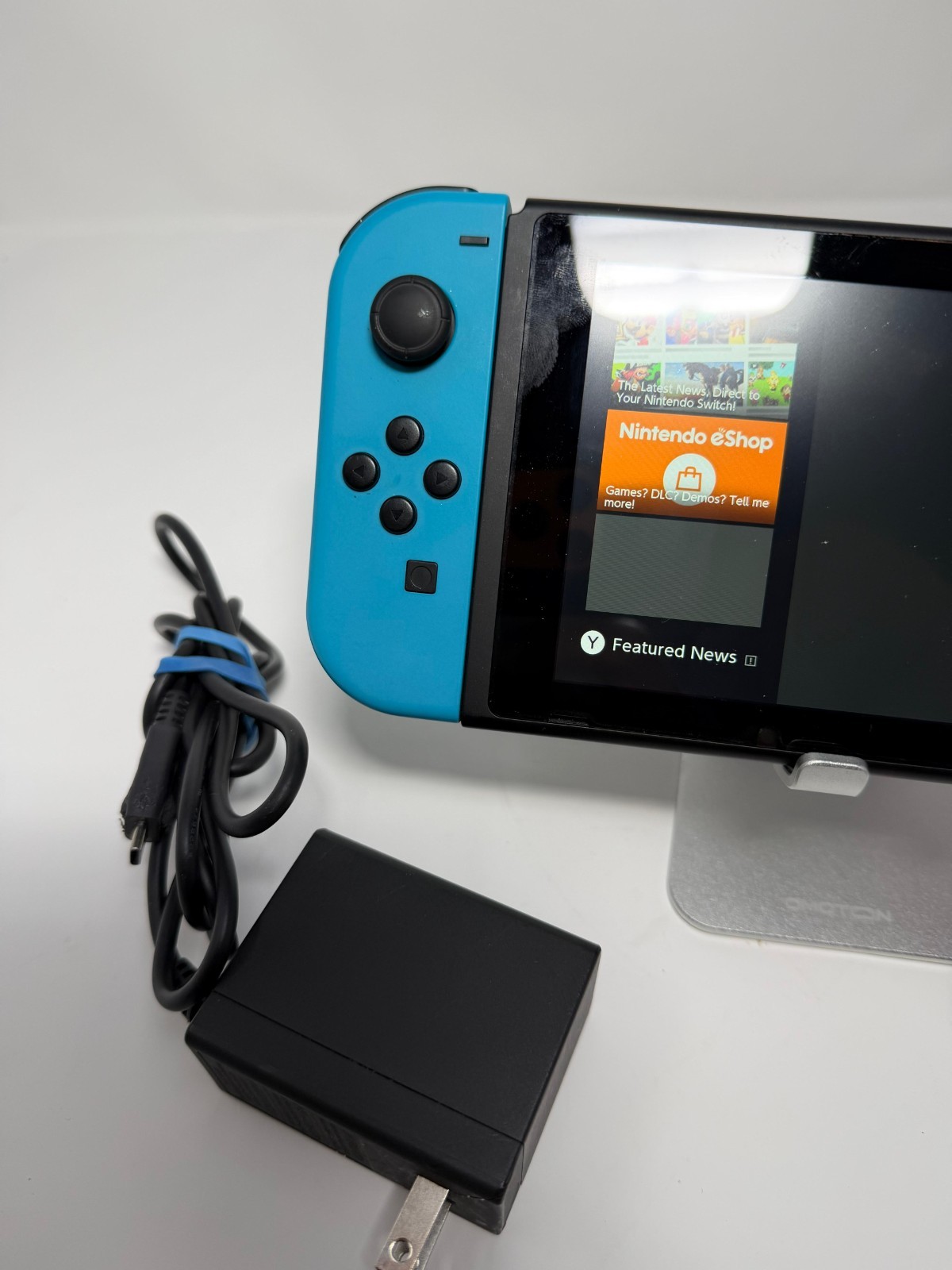 Nintendo Switch HAC-001(-01) Console 32GB with Charger – Good Working Condition