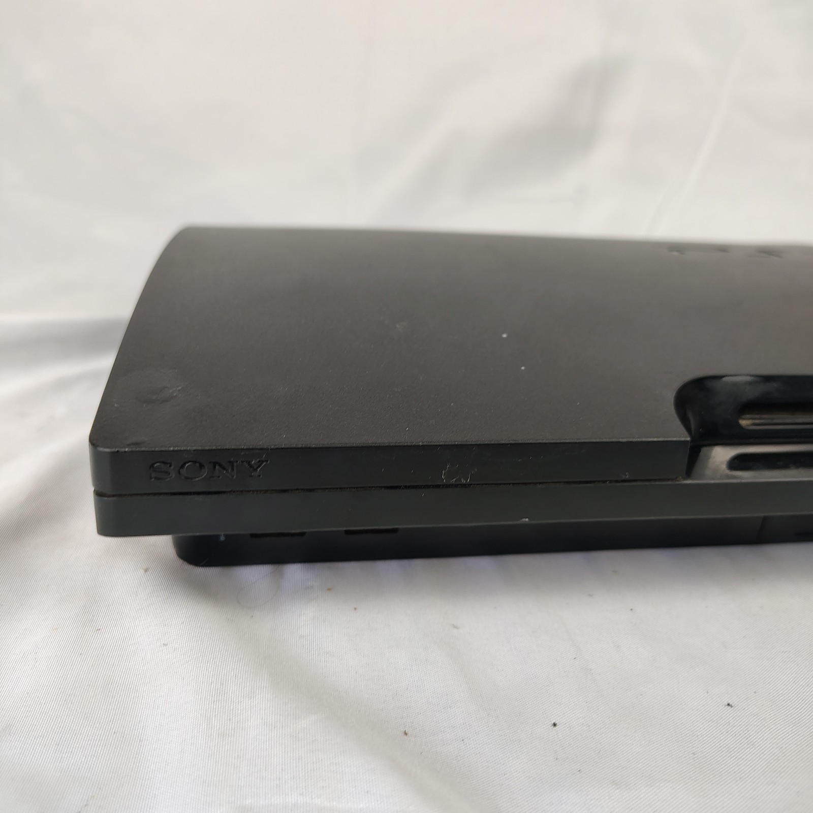 Read!!! Sony PlayStation 3 Slim 160GB Console – Black CECH-3001A