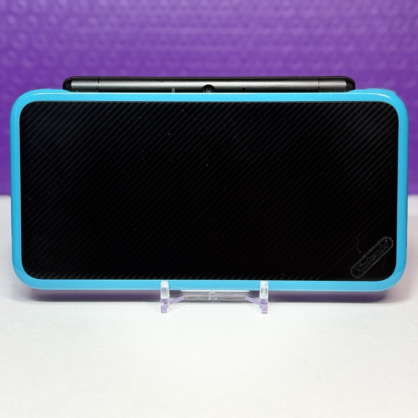 Nintendo 2DS XL (Yellowed Screens) Handheld Console – Black Turquoise Blue 4GB