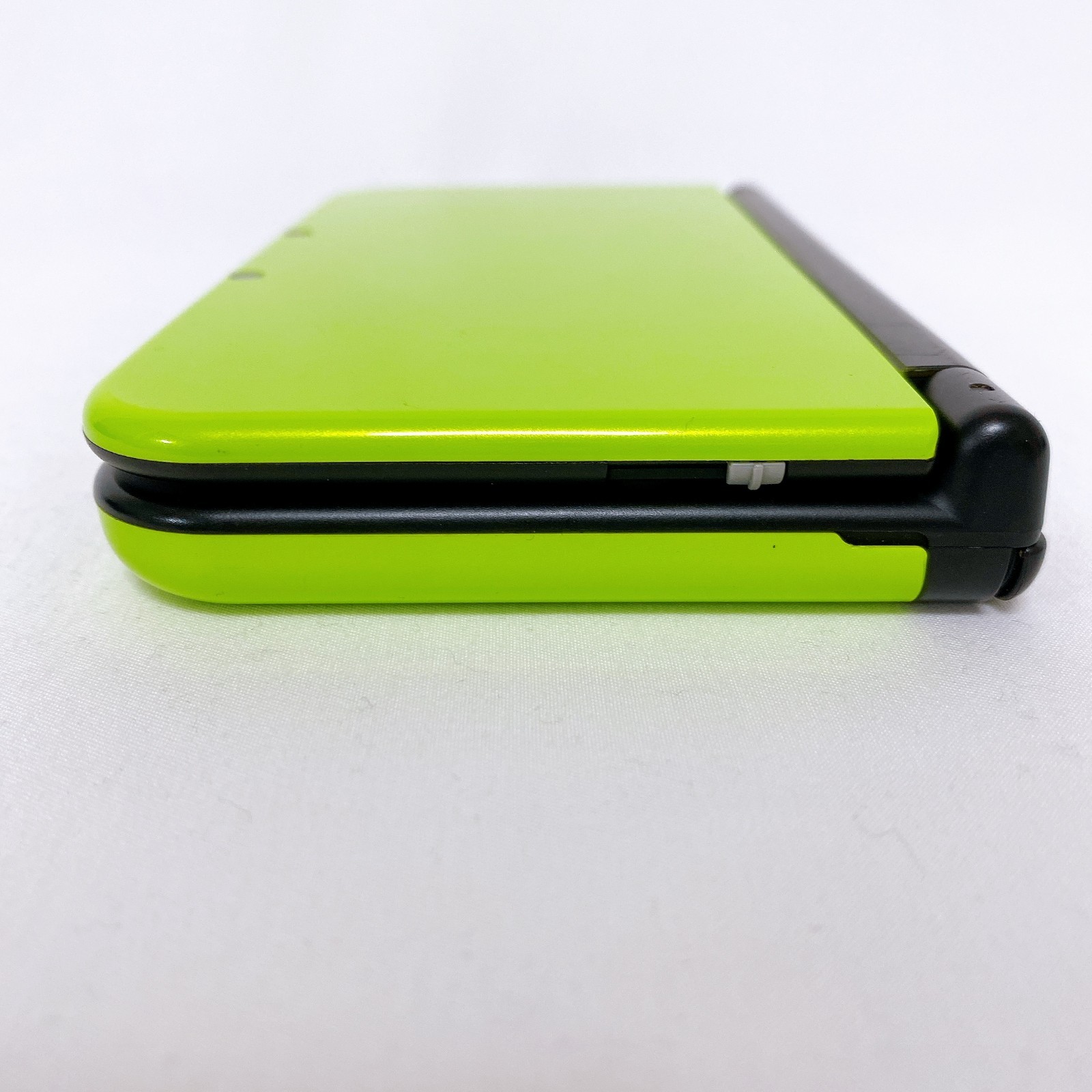 【Dual IPS w/Box】New Nintendo 3DS XL LL Lime Black Japan Tested Working Rank S