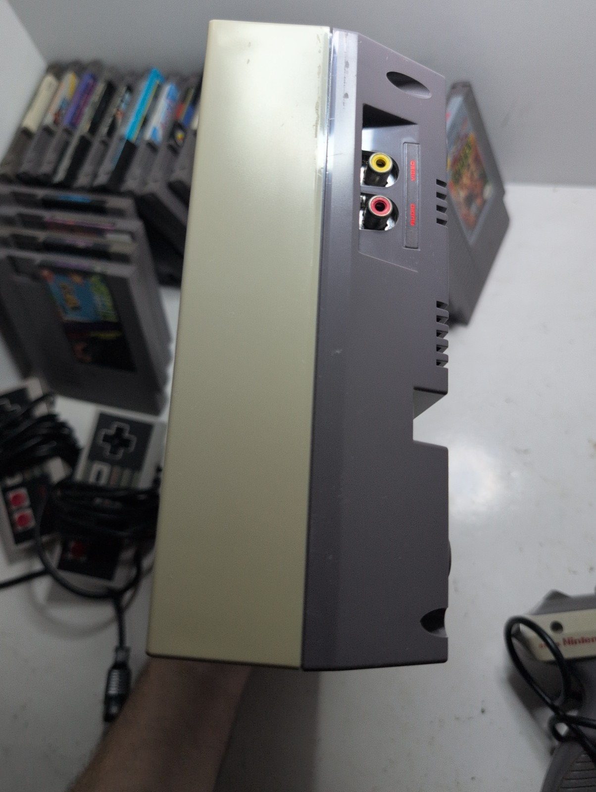 Nintendo NES Console Bundle w/ 22 Games – Fully Functional! + Controllers
