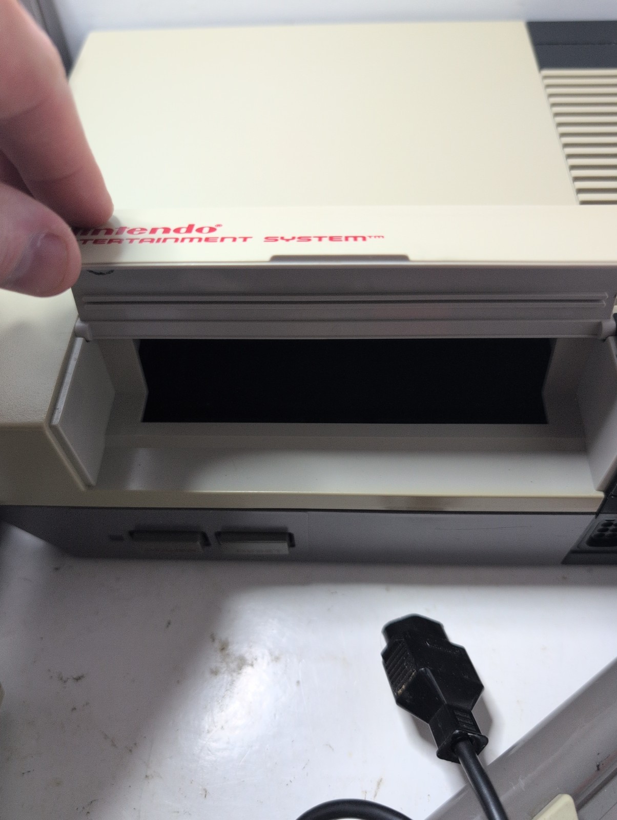 Nintendo NES Console Bundle w/ 22 Games – Fully Functional! + Controllers