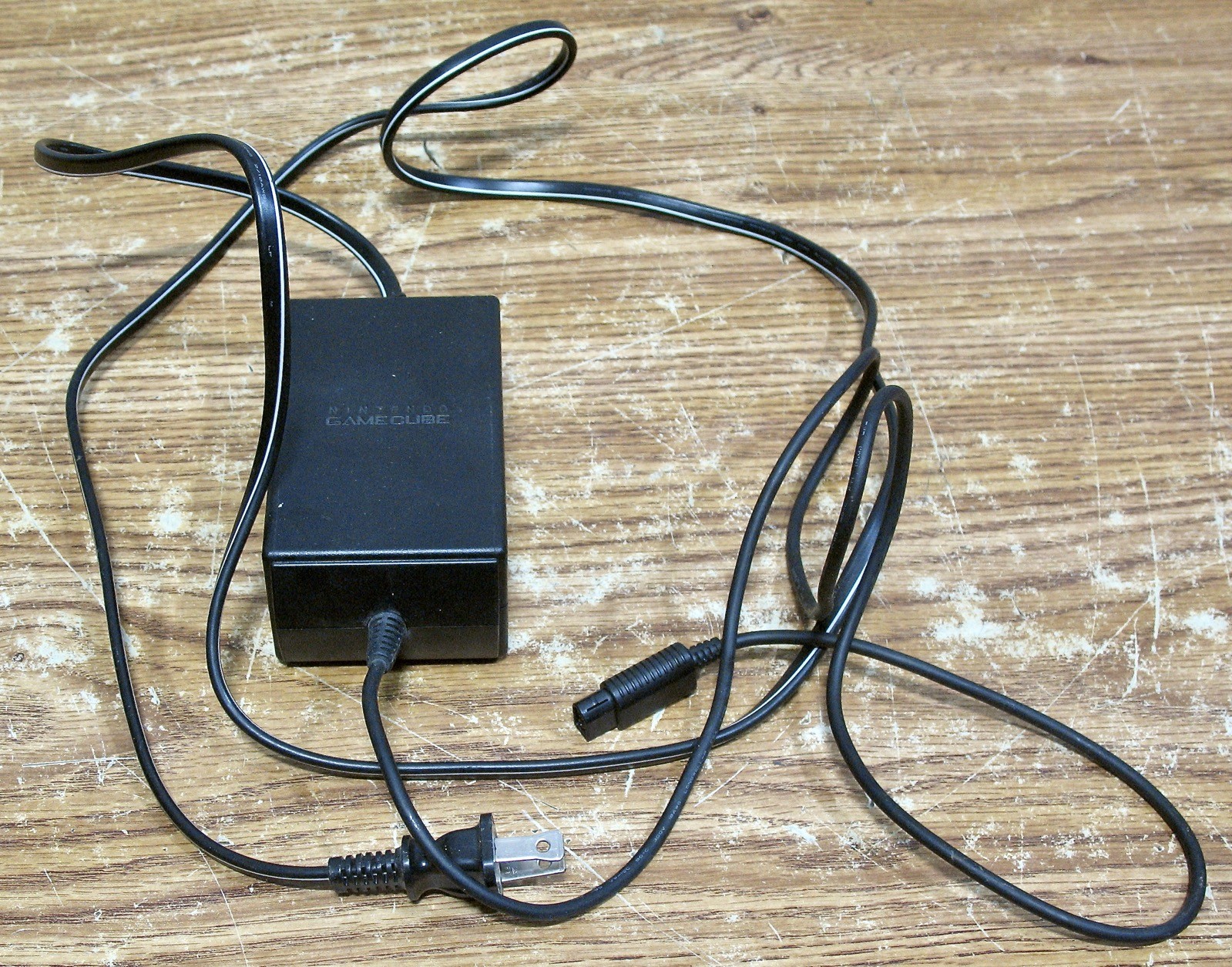 Nintendo GameCube w/Controller – Black – DOL-101 (USA)