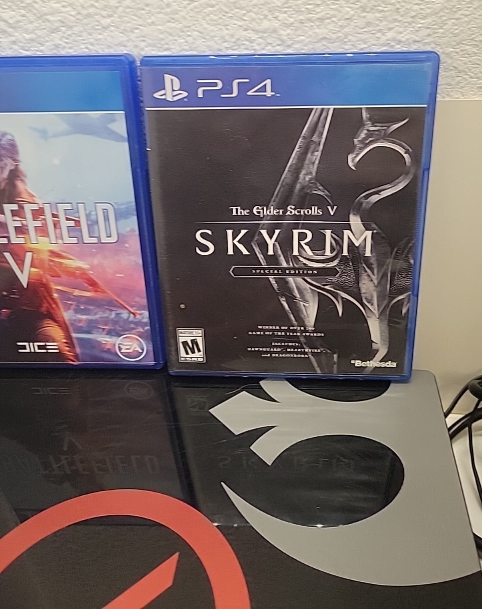 Sony PlayStation 4 Pro STAR WARS: Battlefront II Limited Edition, 1TB, Tested!