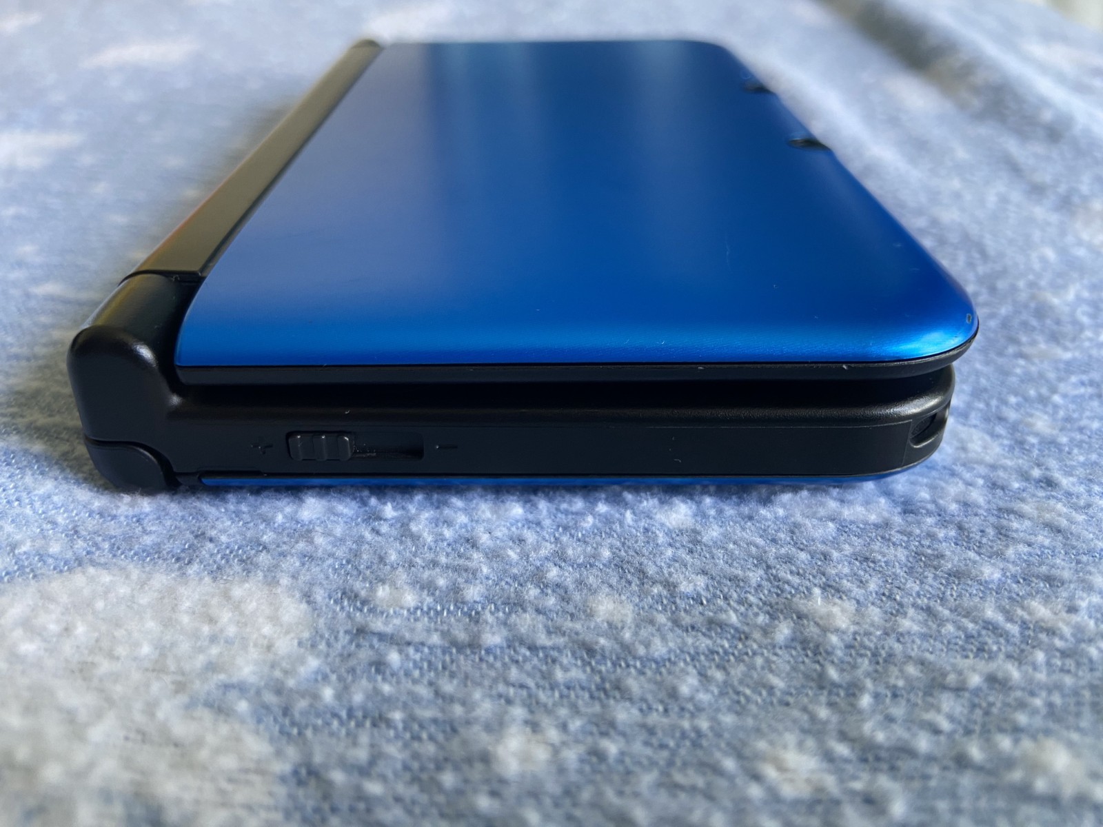 Nintendo 3DS XL BLUE – READY TO USE – Cleaned & Restored – Charger + Stylus