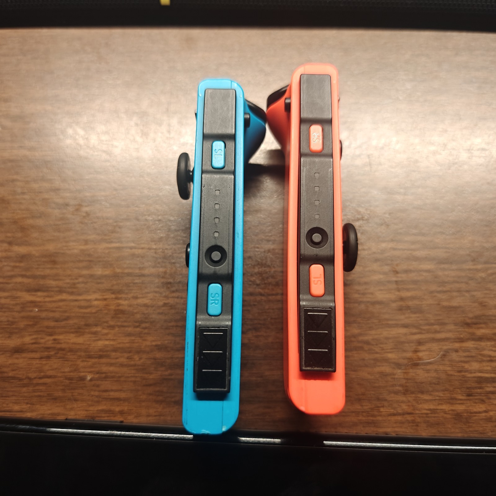 Nintendo Switch OLED 64GB – PRISTINE Condition + Hall Effect Sticks Bundle !