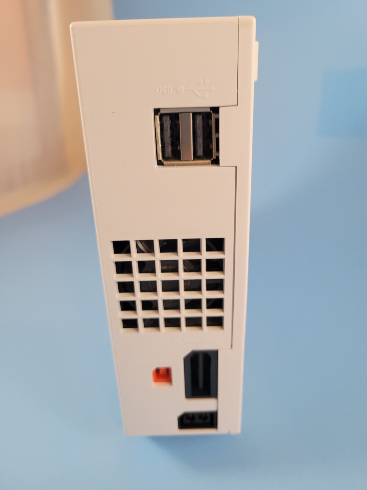 Nintendo Wii RVL-001 White Console Bundle with all Cords