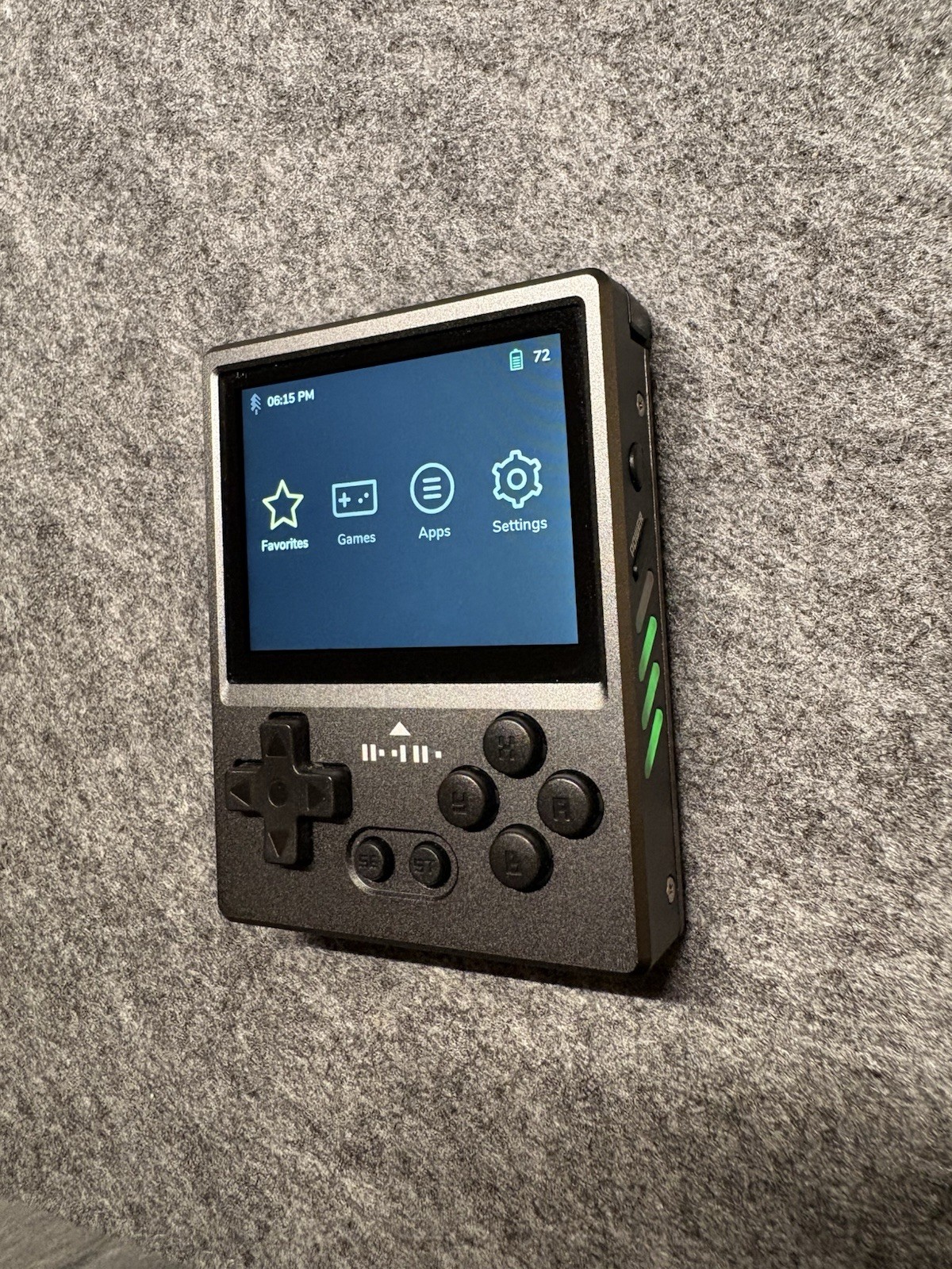 GKD Pixel 2 – Metal Handheld – 64GB MicroSD – TwigUI Installed – Original Box