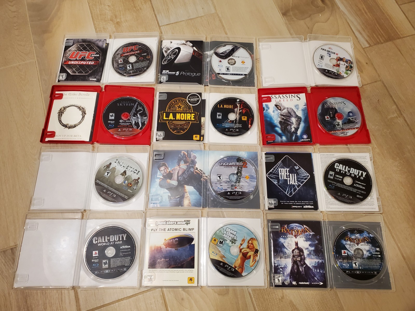 Sony Playstation 3 PS3 Slim Console System Games Grand Theft Auto Call of Duty