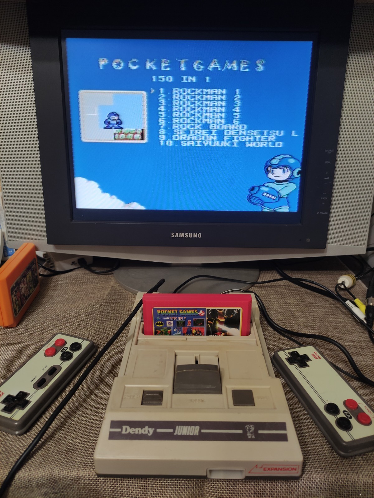 dendy junior steepler 8bit console