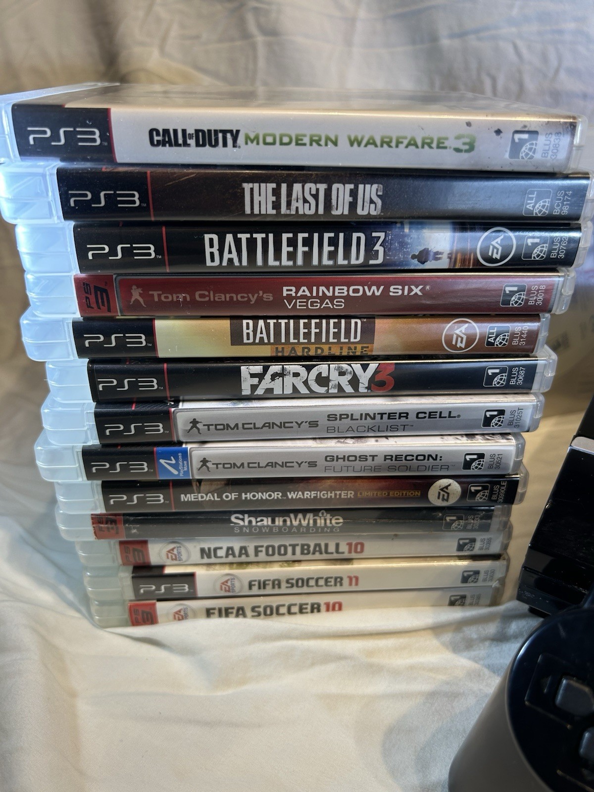 PlayStation 3 – PS3 Fat 80GB CECHL01 Console Bundle w/ 2 Controllers & 19 Games