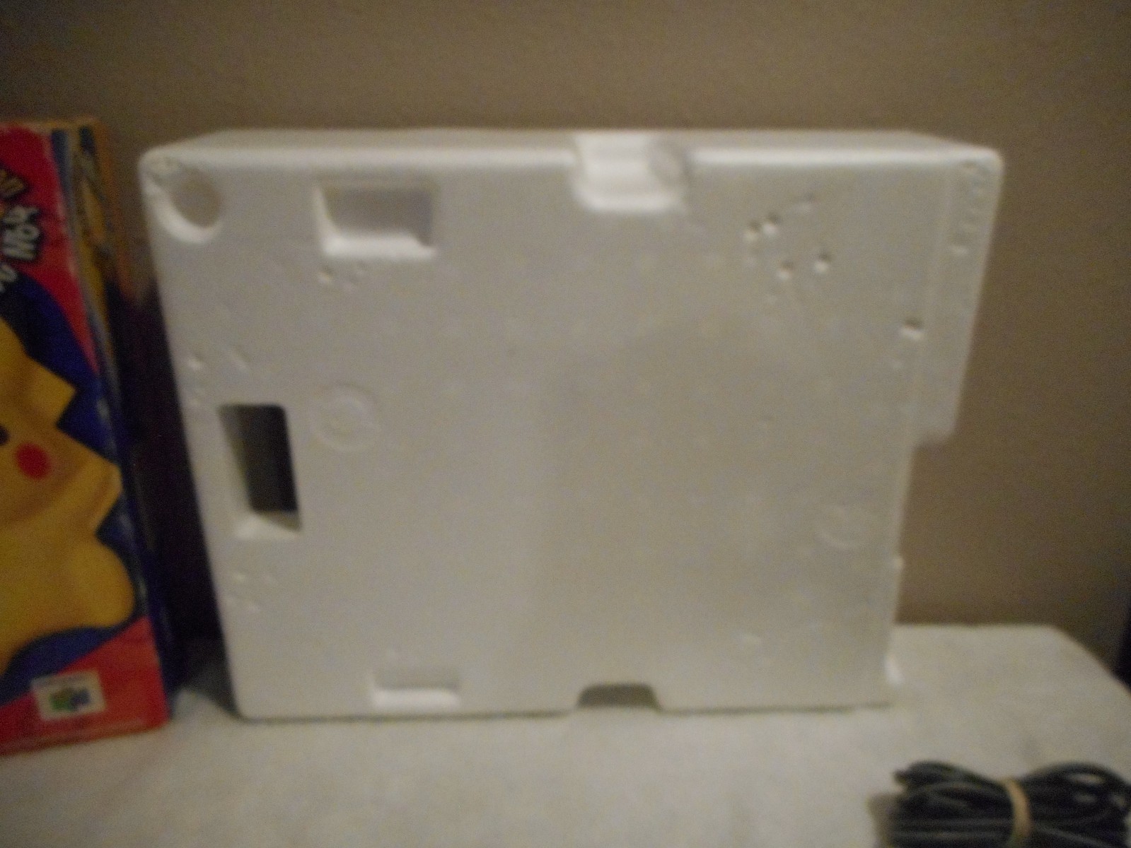 Nintendo 64 Pokémon Pikachu Edition Console – With Box and Foam – (NUS-101)