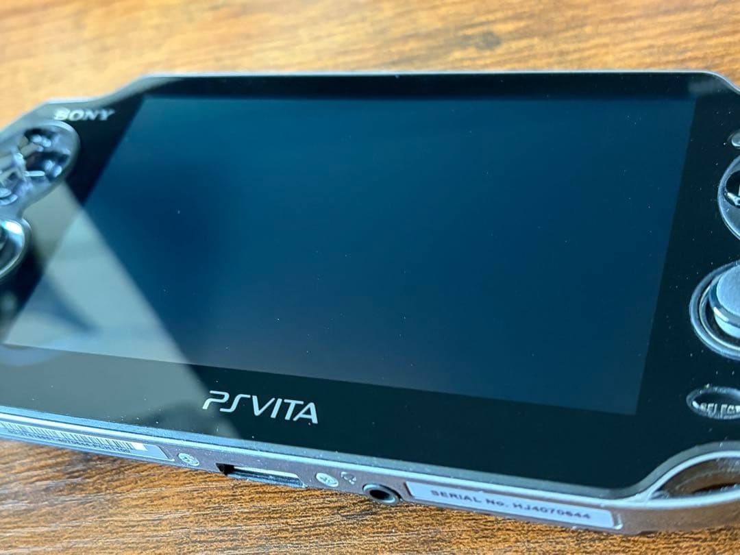 Excellent Sony PlayStation PS Vita PCH-1100 Crystal Black