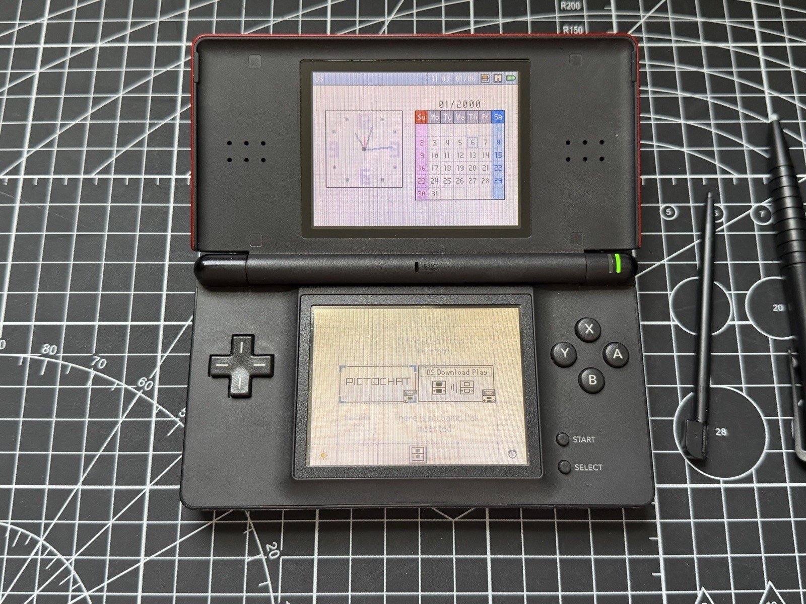 Nintendo DS Lite Used OEM Red W/ R4 & 2GB SD – 100% Tested Region Free