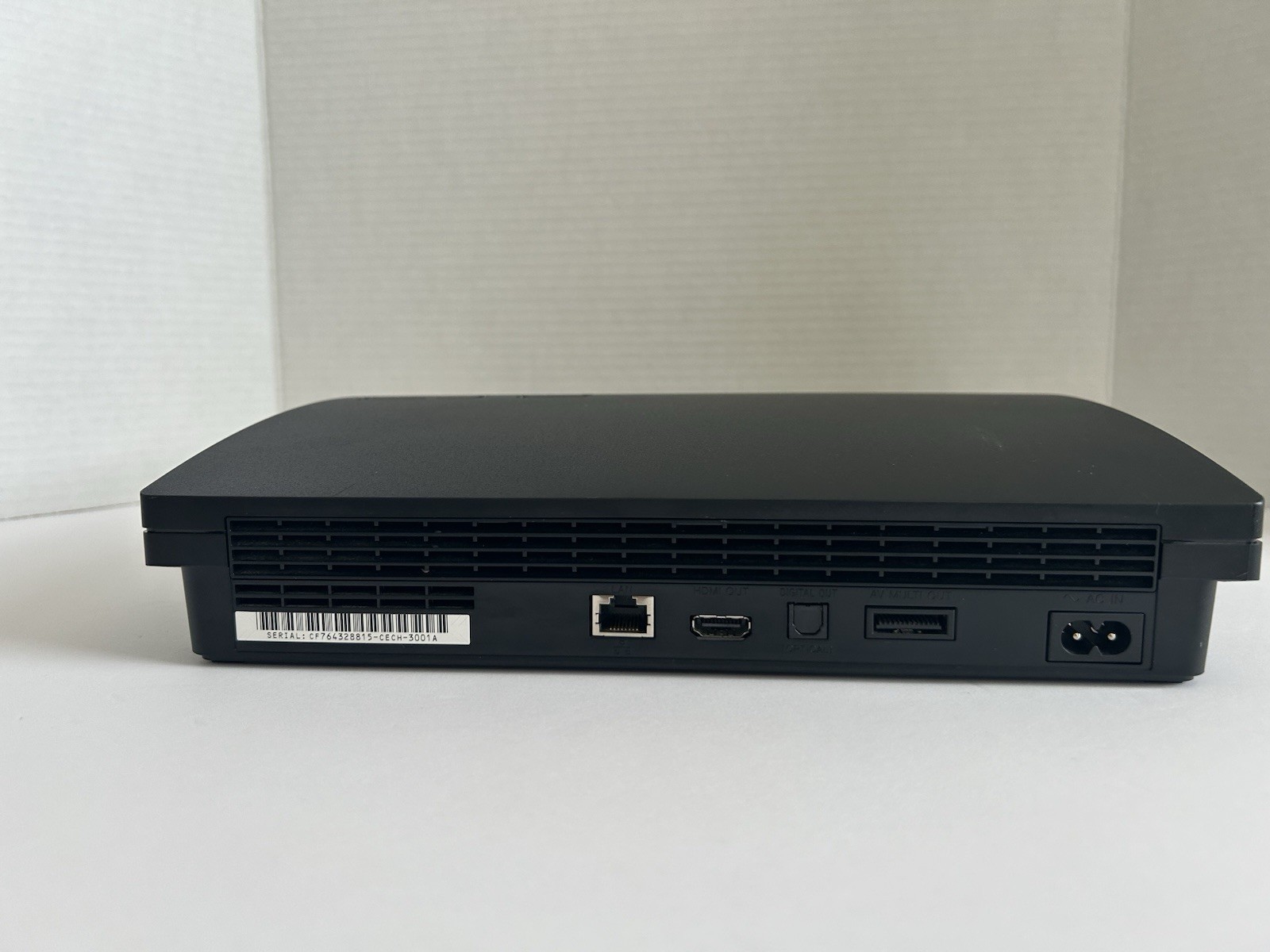 Sony PlayStation 3 CECH-2501A 320GB FOR PARTS
