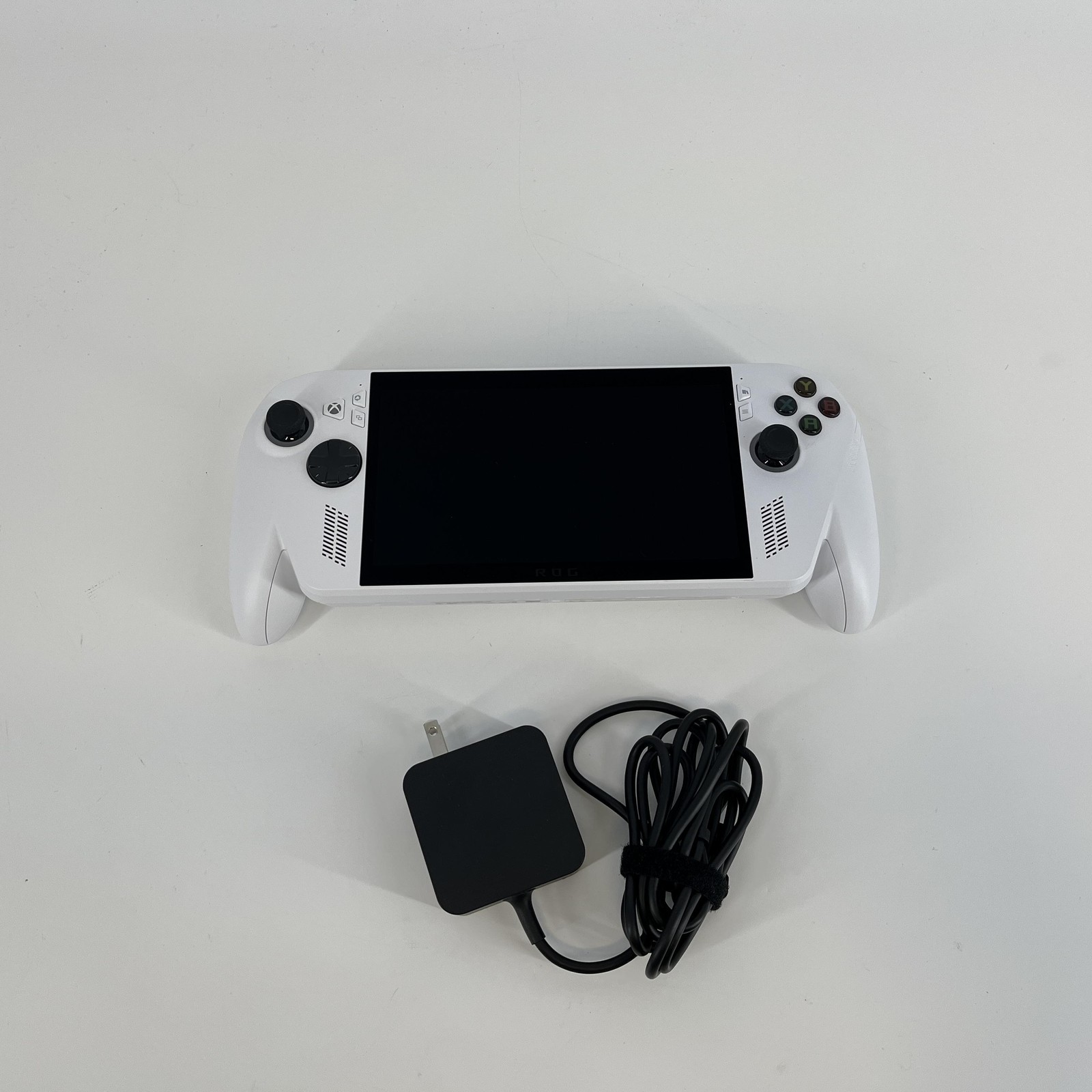 Asus ROG Xbox Ally Handheld Console White 512GB w/ Charger – Excellent