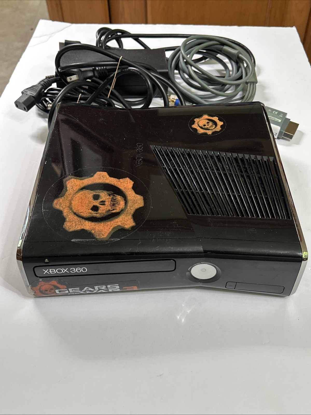 Xbox 360 S Glossy Black Console Only Model 1439 Tested Working W/ All Chords