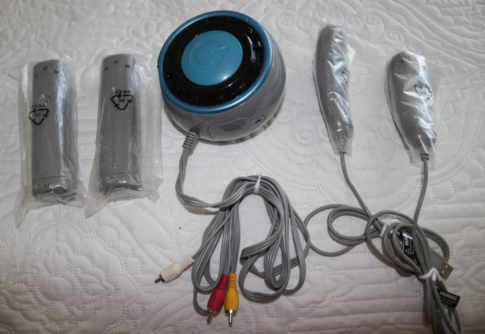 My Sport Challenge 5-in-1 Launch Edition White Plug&Play TV Game UNABLE TO TEST