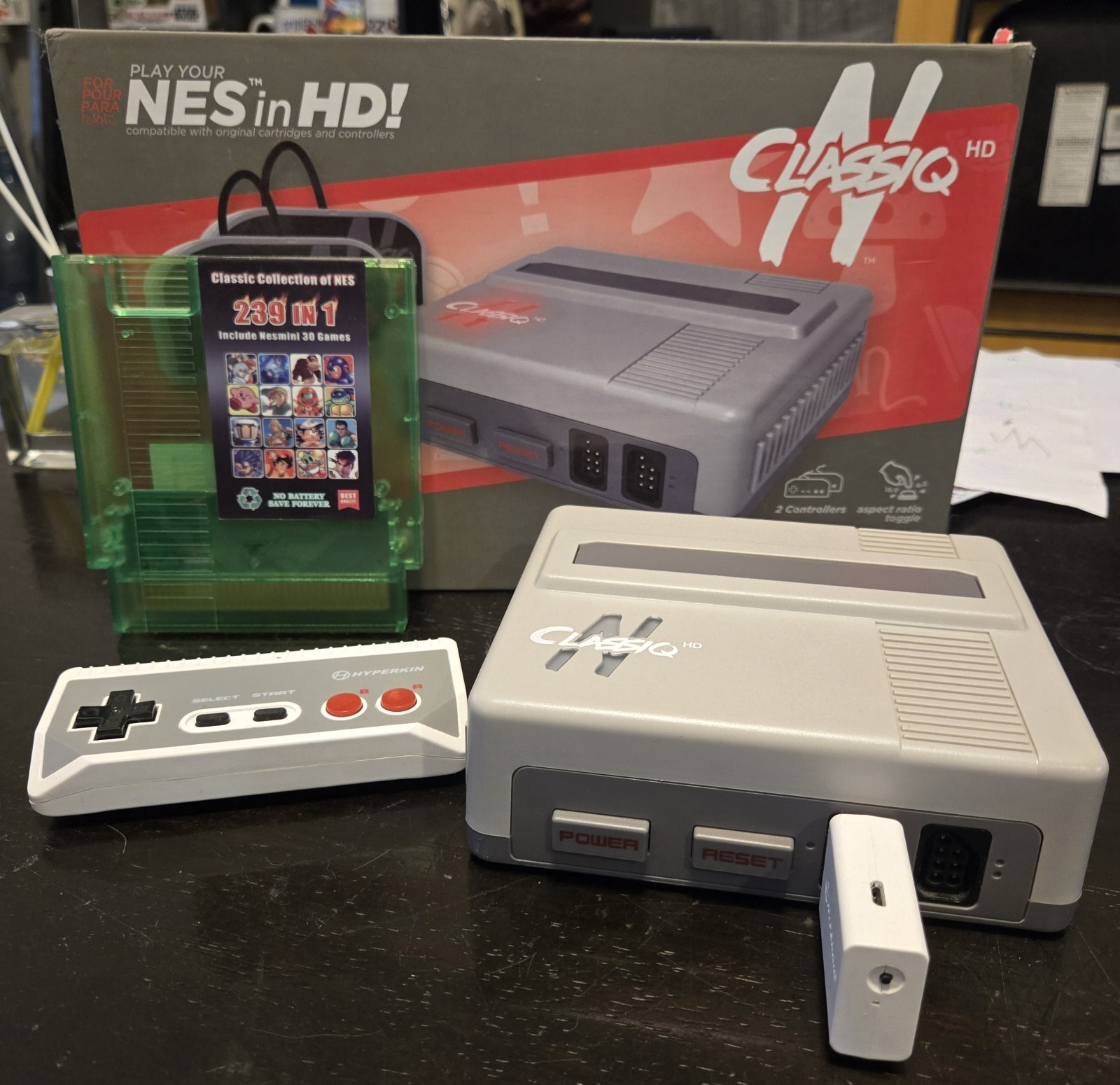 OLD SKOOL CLASSIQ N NES HD CONSOLE WITH MULTICART AND WIRELESS CONTROLLER