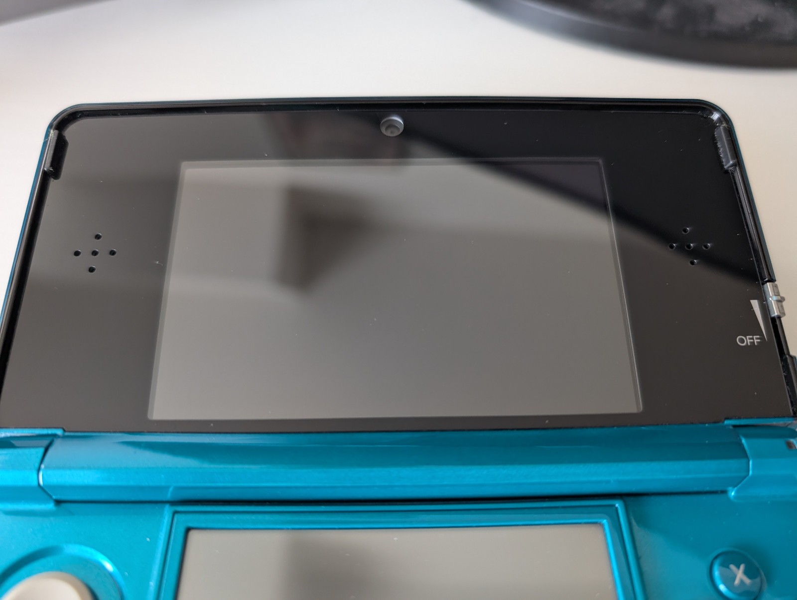 Nintendo 3DS Handheld Console Aqua Blue Region Free Console (No Stylus/Charger)