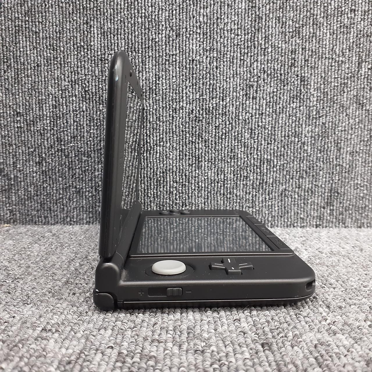 NINTENDO SPR-001 3DSLL