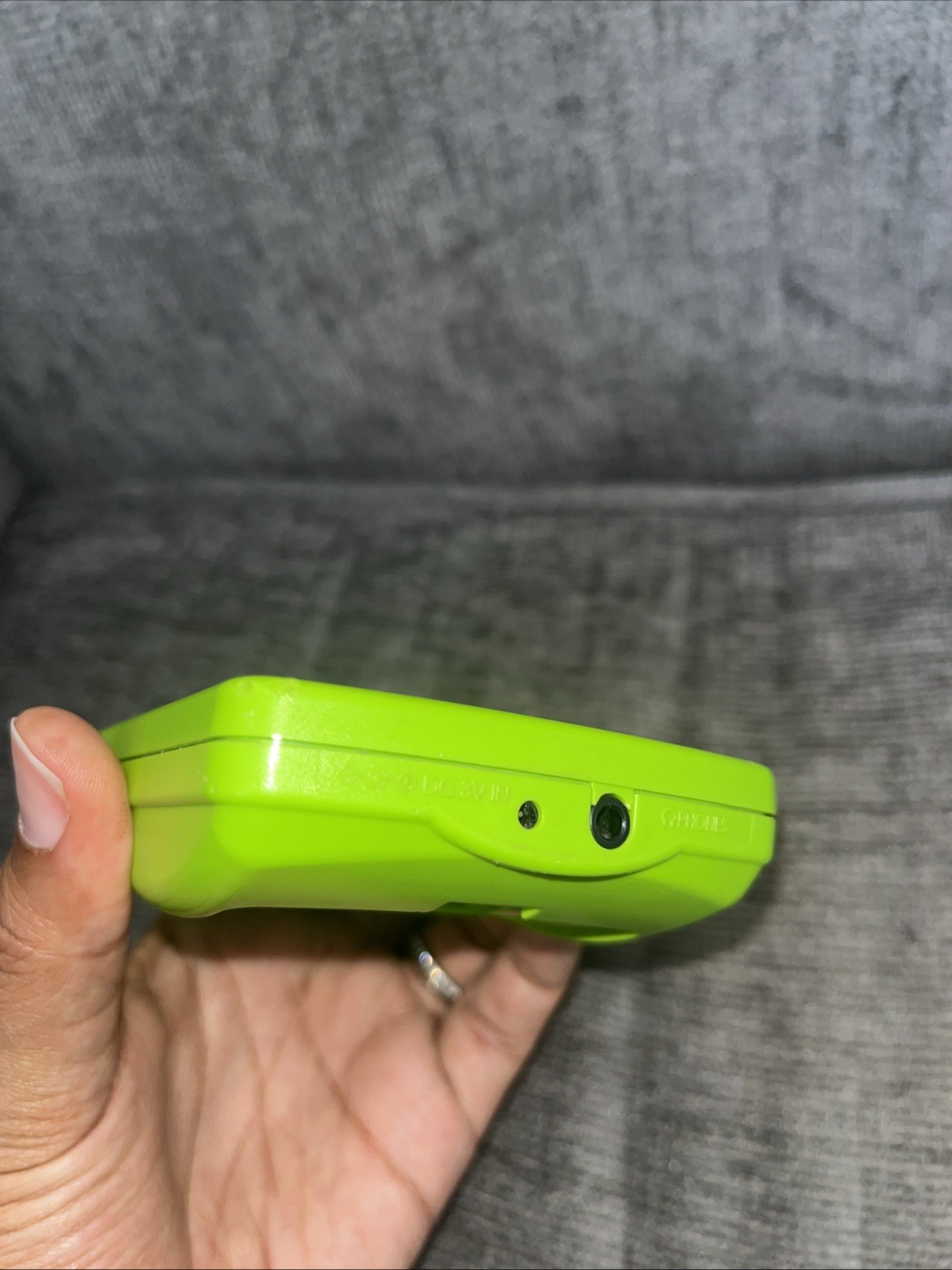 Nintendo Game Boy Color Handheld System Green. Missing Battery Cover. Read