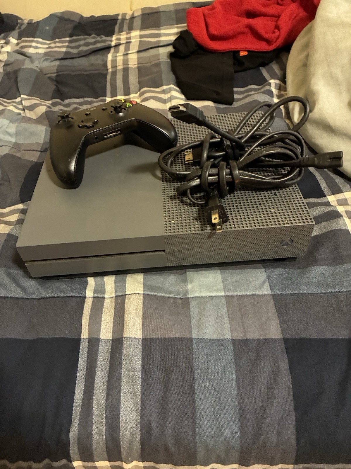 Microsoft Xbox One S 1TB Gray Console 4K UHD Blu-Ray HDMI w/ Controller & Cables