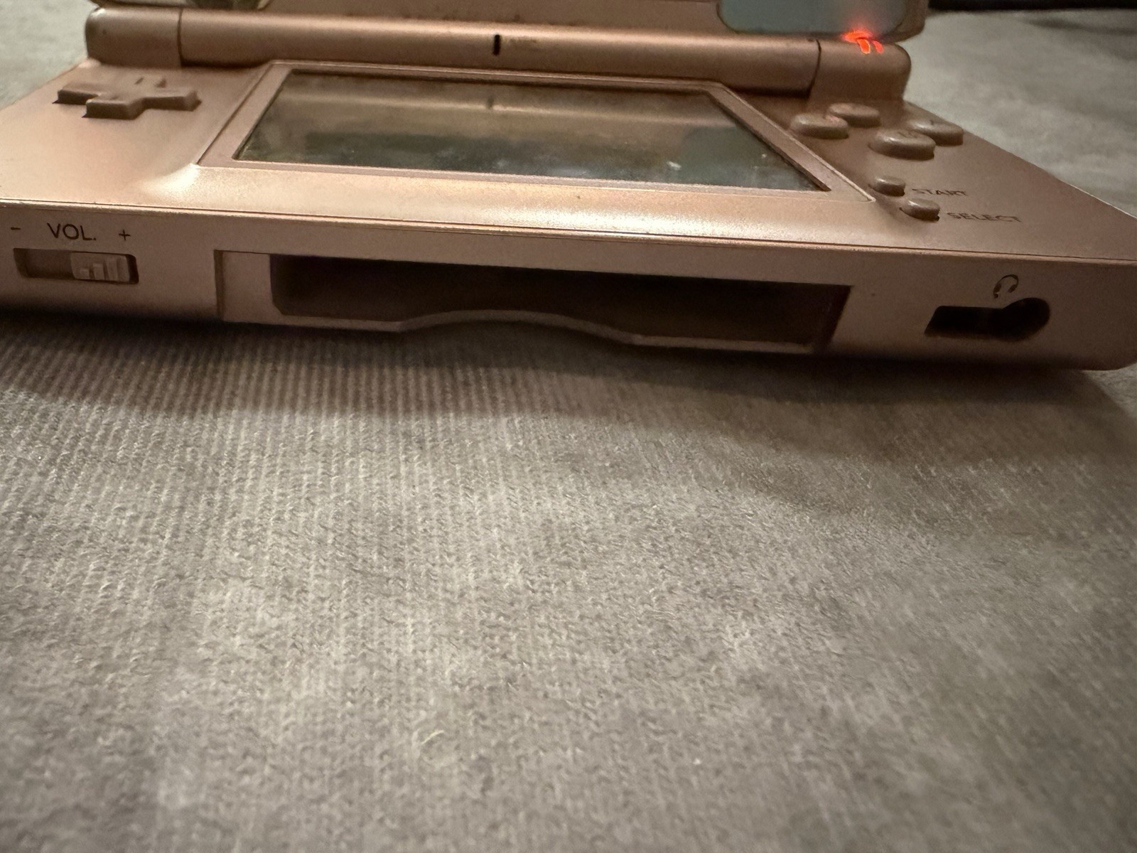 Nintendo DS Lite Model No: USG-001, Charging Cable, Includes Sonic Rush Game