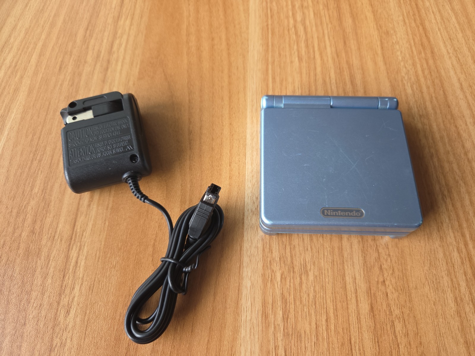 Nintendo Gameboy Advance SP Handheld System Console Pearl Blue (AGS-001) Tested