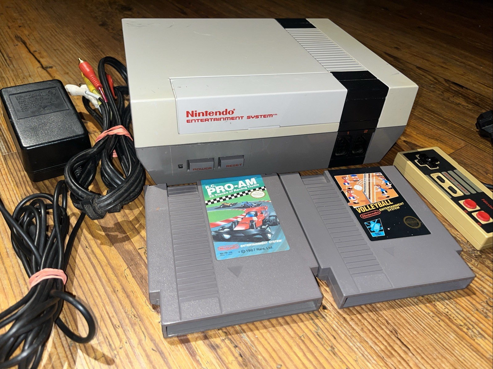 Nintendo NES System Bundle – Oem Power Cord + Authentic Games – Tested – VIDEO