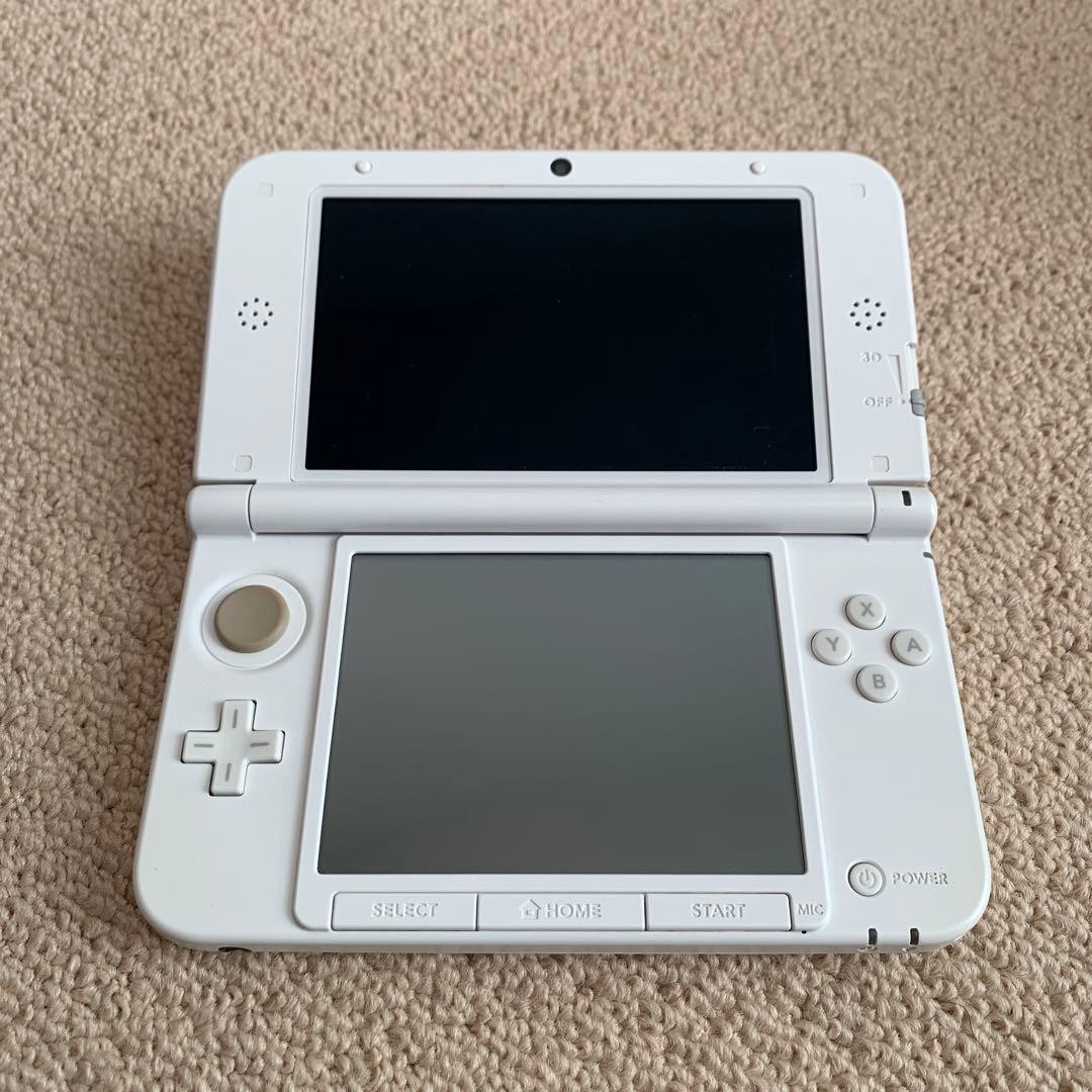 Nintendo 3DS LL Portable Video Game Console White From Japn Tested