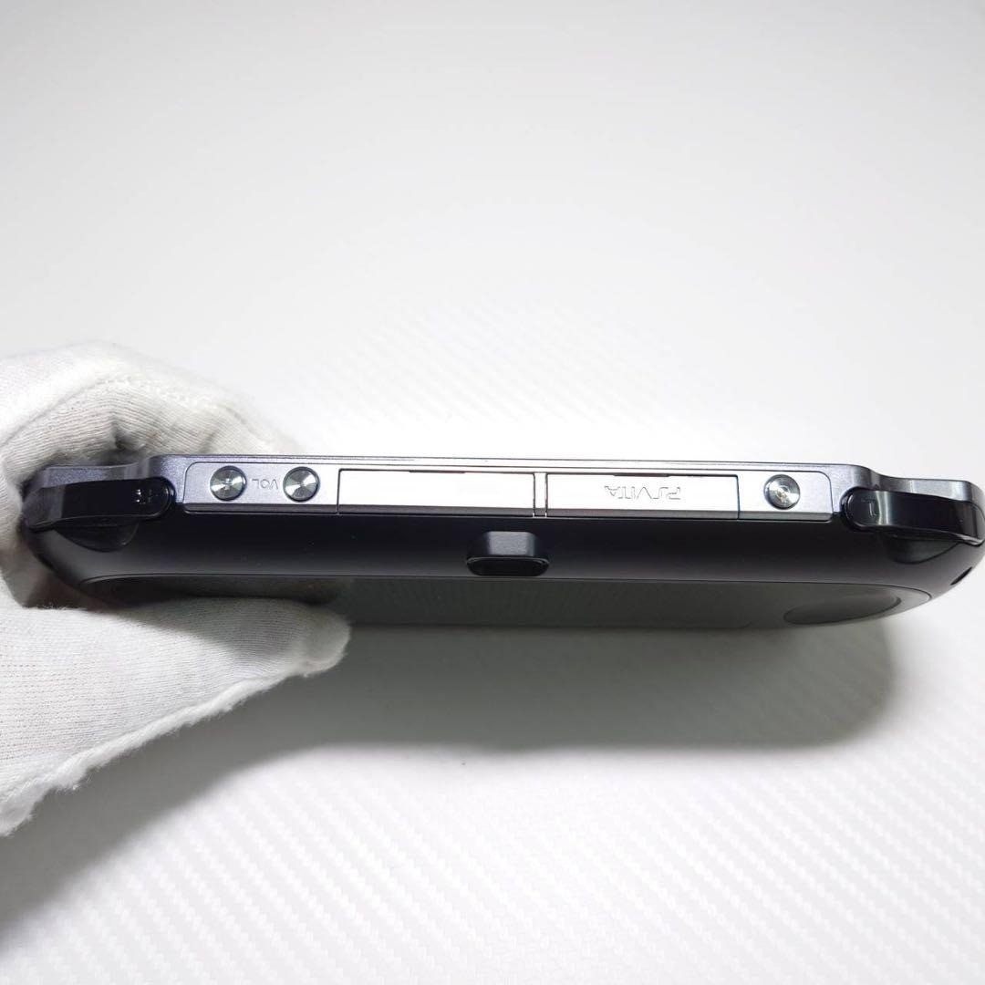 Sony PS Vita PCH-1100 Crystal Black OLED 3G Wi-Fi Boxed Complete 7065
