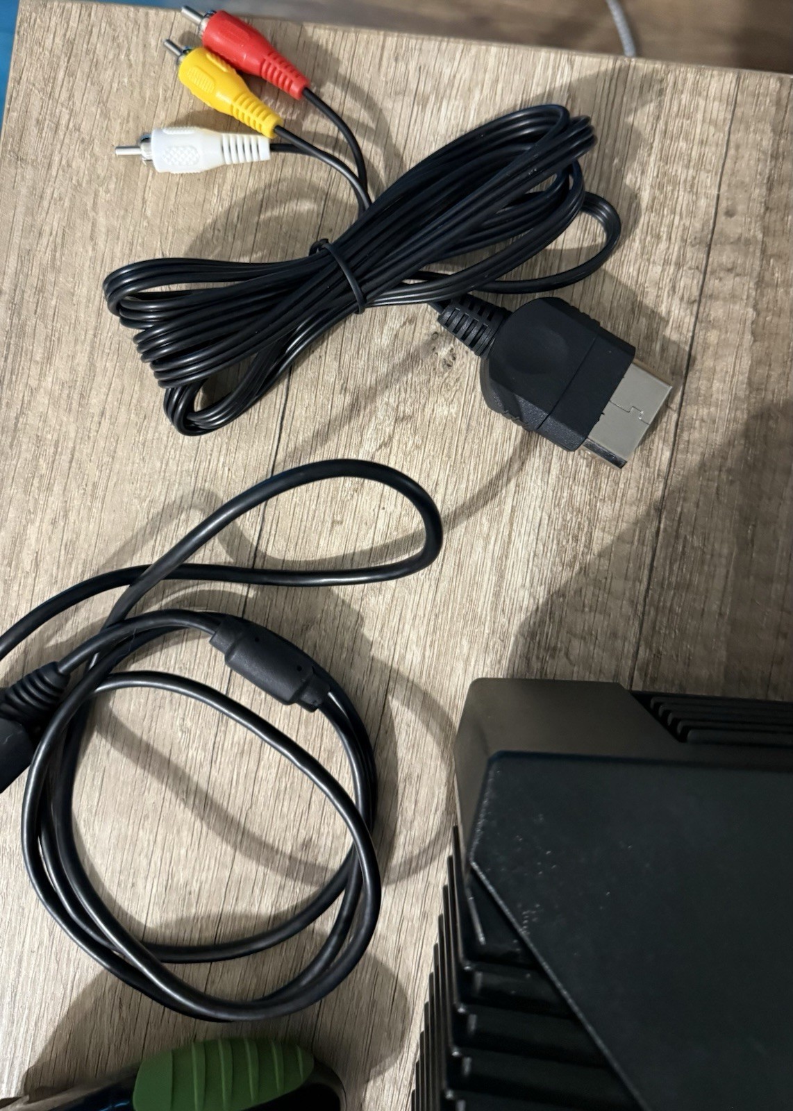 Microsoft Xbox Original Console Black/Green NTSC-U/C w/ Controller, AV Cable