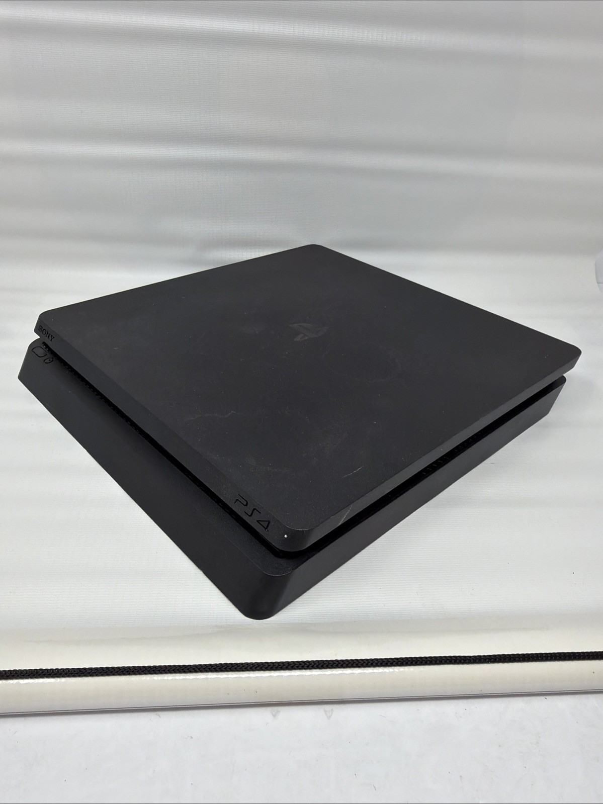 Sony PlayStation 4 Slim – 1TB – Black – CUH-2215B Console Only w/Cord – Tested