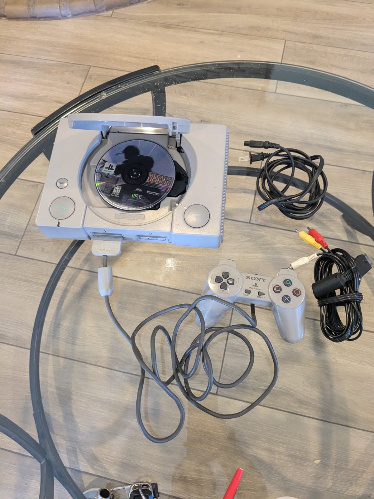 Sony PlayStation 1 – PS1 – SCPH-5501 Console System OEM Bundle working