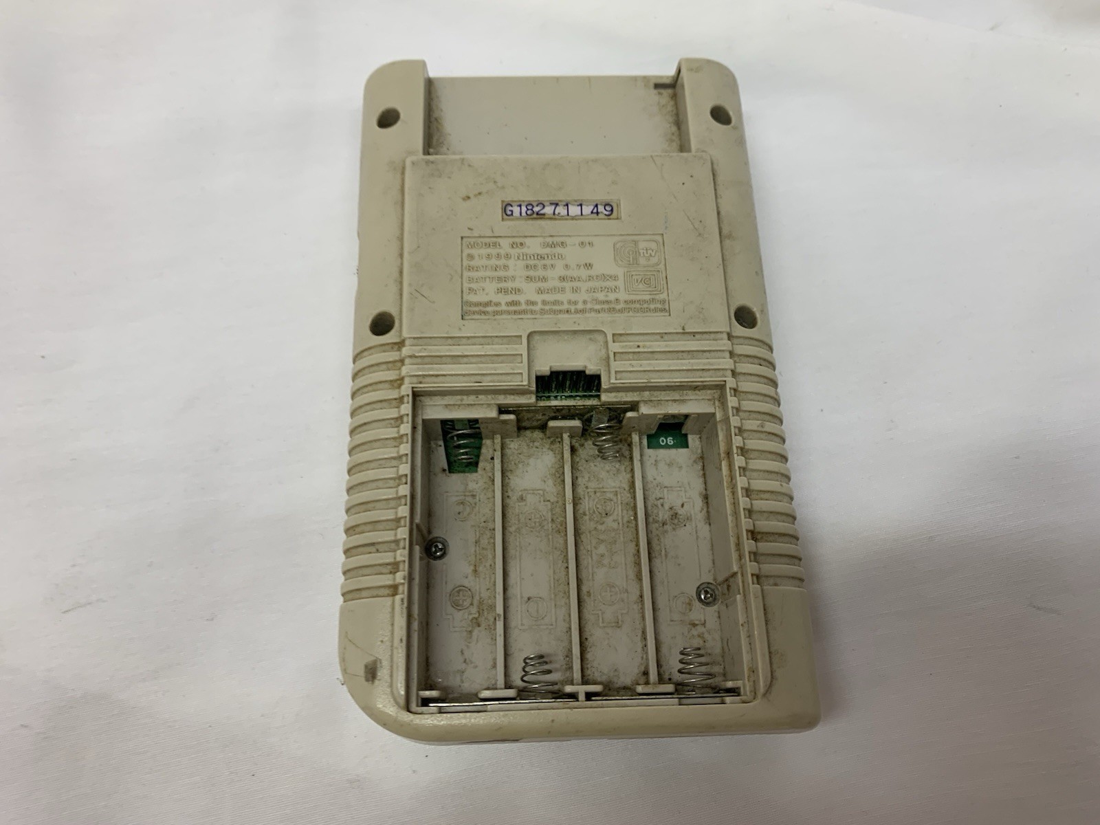 Nintendo Game Boy DMG-01 Gray Handheld Console NTSC-J 1989 Battery Powered