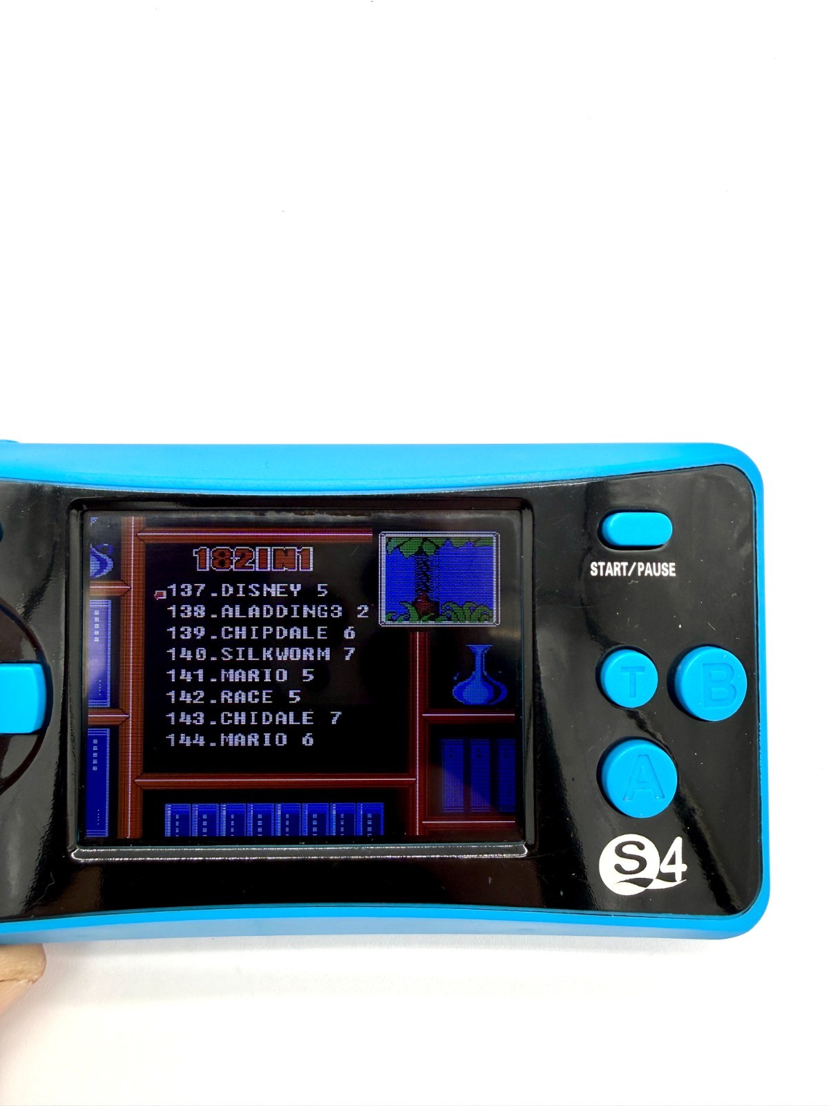 Handheld Game Console 182 Built-in Classic 8-Bit Games 2.5″ LCD Screen