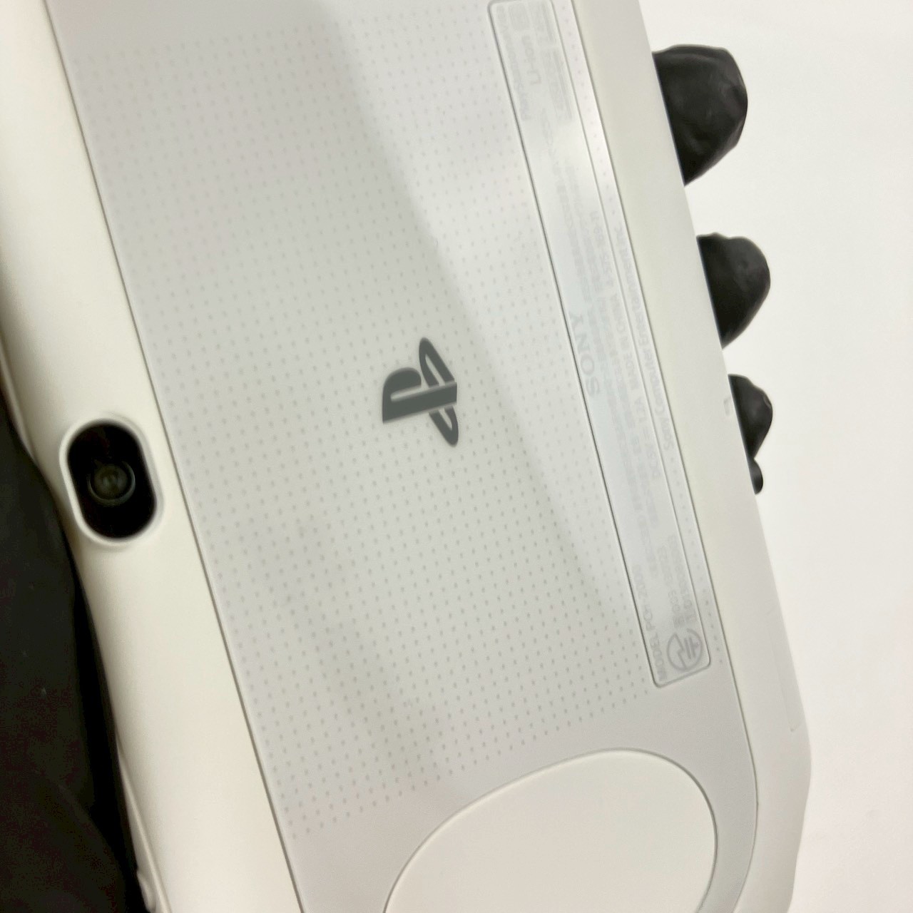 PS Vita PCH-2000 Glacier White Console S Rank Region Free Boxed 1Day Ship G