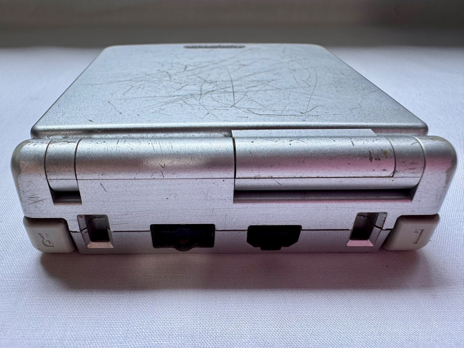 Nintendo Gameboy Advance SP AGS001 Metal Silver Handheld w/ USB Cable & Battery