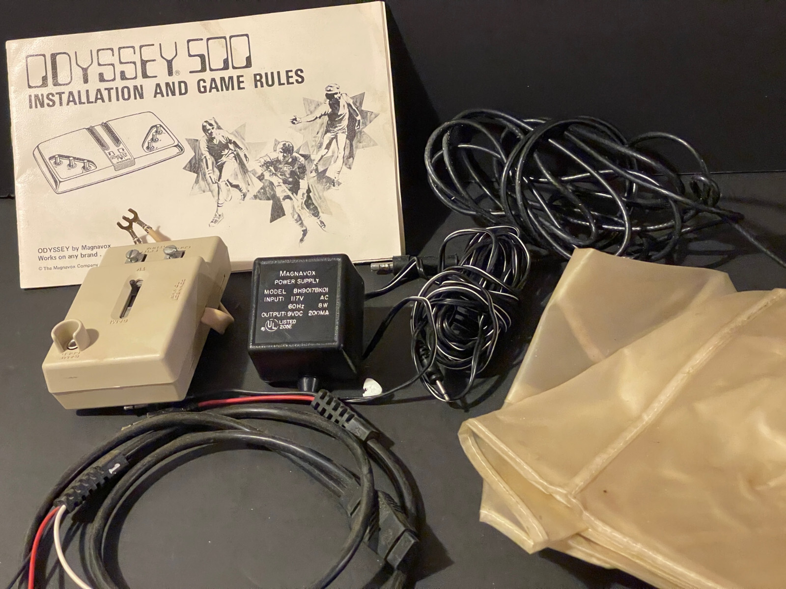 Magnavox Odyssey 500 Vintage! UOS still in box (torn) Many Extras as in Photos!