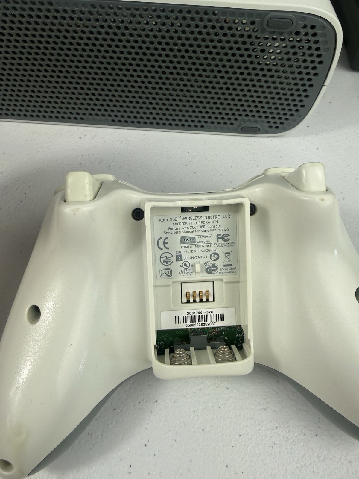 Xbox 360 Console 60GB HDD – Power Cable + Controller
