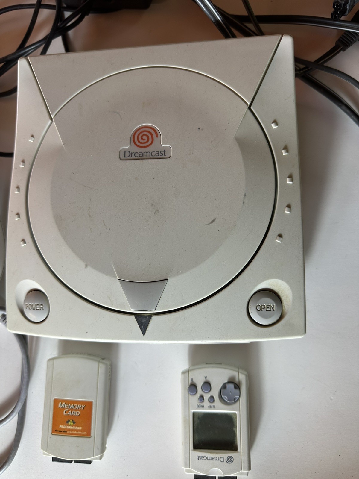 Sega Dreamcast HKT-3020 With Controller, Memory Card And Cable
