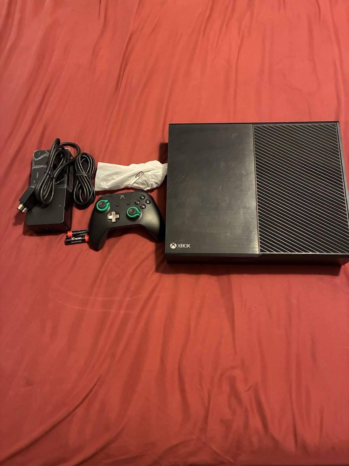 Microsoft Xbox One Model 1540 365GB Black Gaming Console with Controller