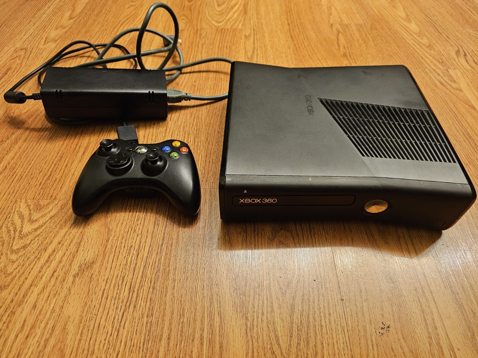 Xbox 360 Console S 4GB 250GB Black, Includes MANY games!