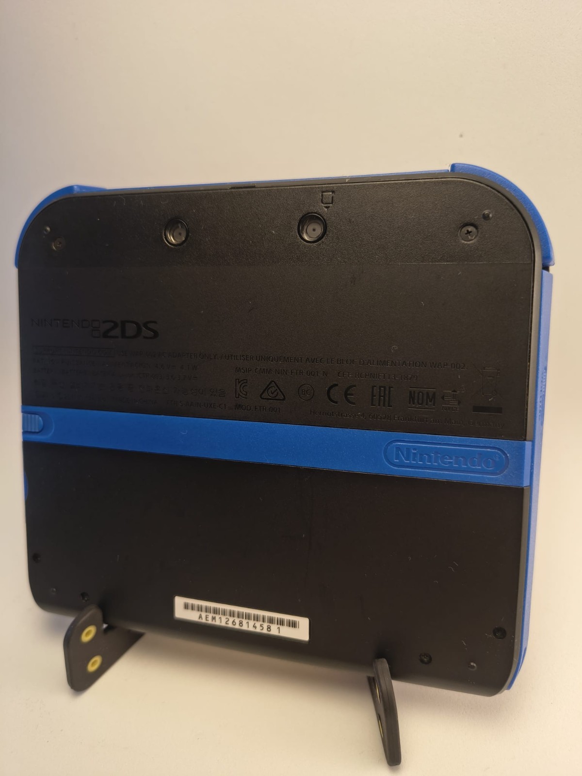 Nintendo 2DS FTR-001 Black & Blue Working & COMPLETE 4GB SD Great Condition