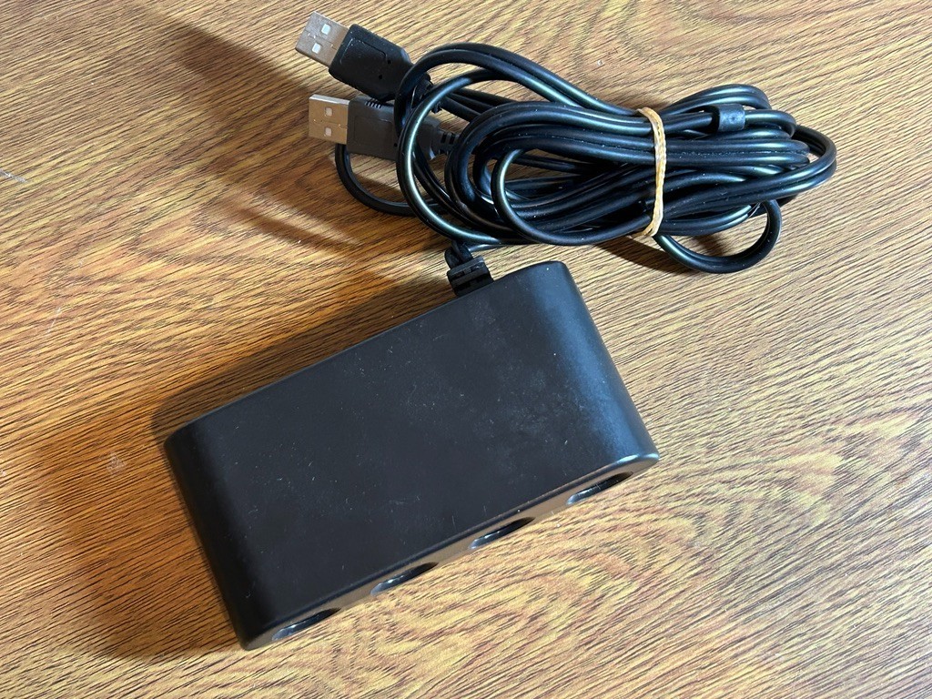 GC HS-WU025 Controller Adapter Adapter 4 Way For Wii-U- PC USB