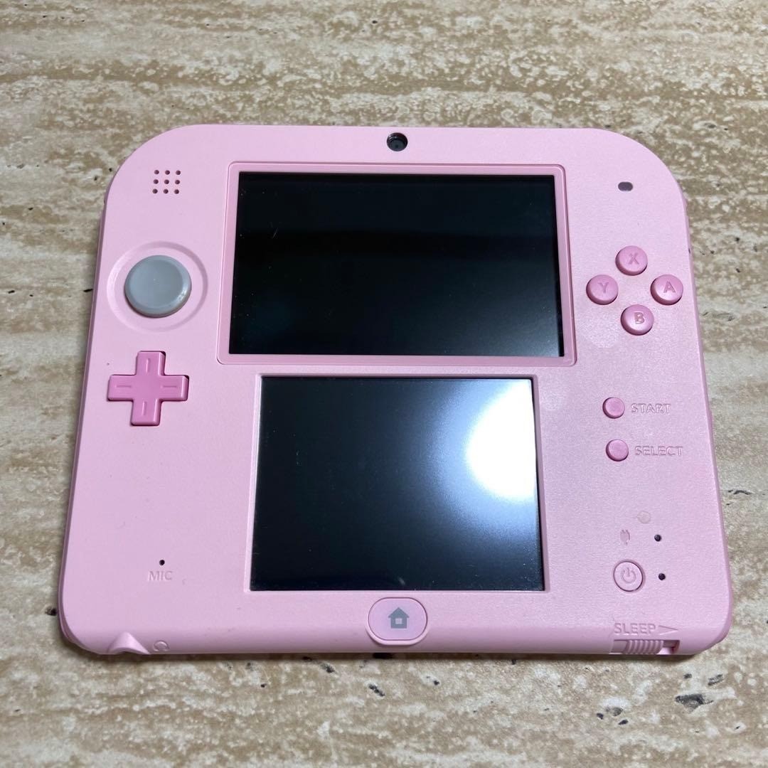 Nintendo 2DS Pink Console Complete Set 6831