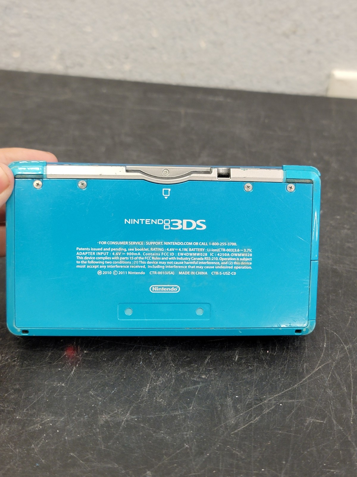 Nintendo 3DS Handheld System – Aqua Blue W/ Charger