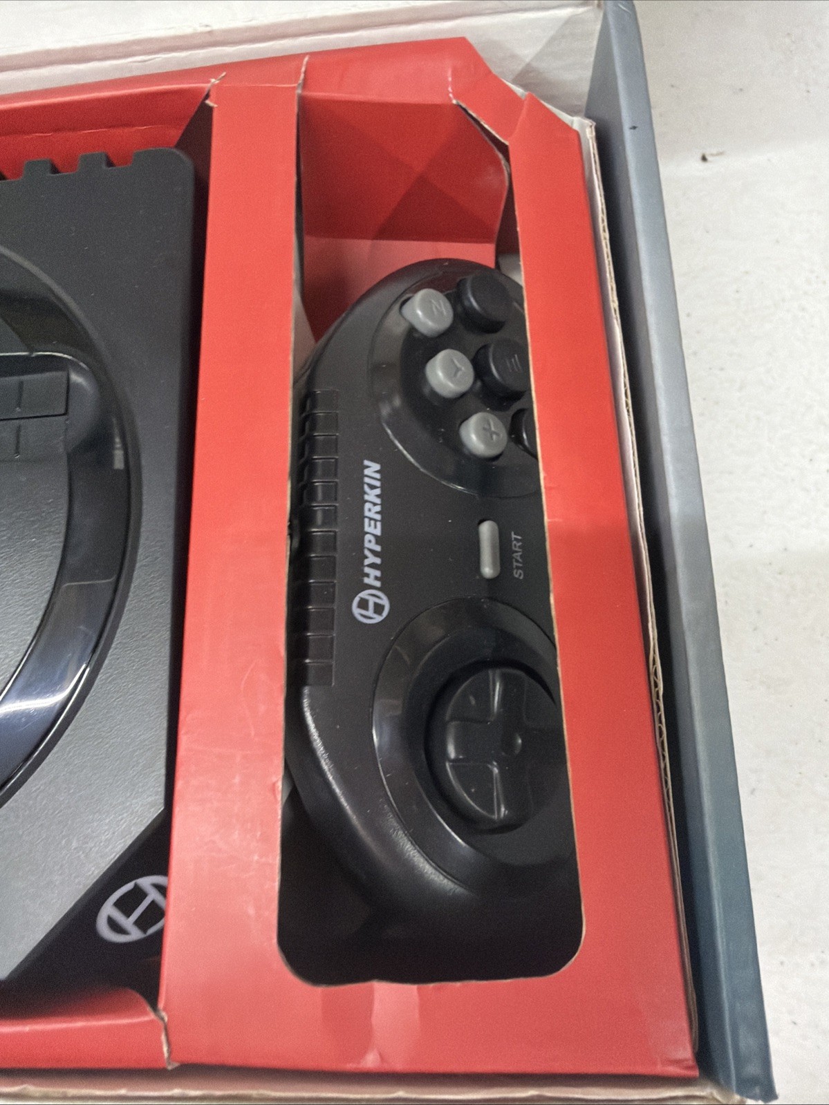 Hyperkin Mega Retron HD HDMI Home Console Black Red Sega Genesis Mega Drive