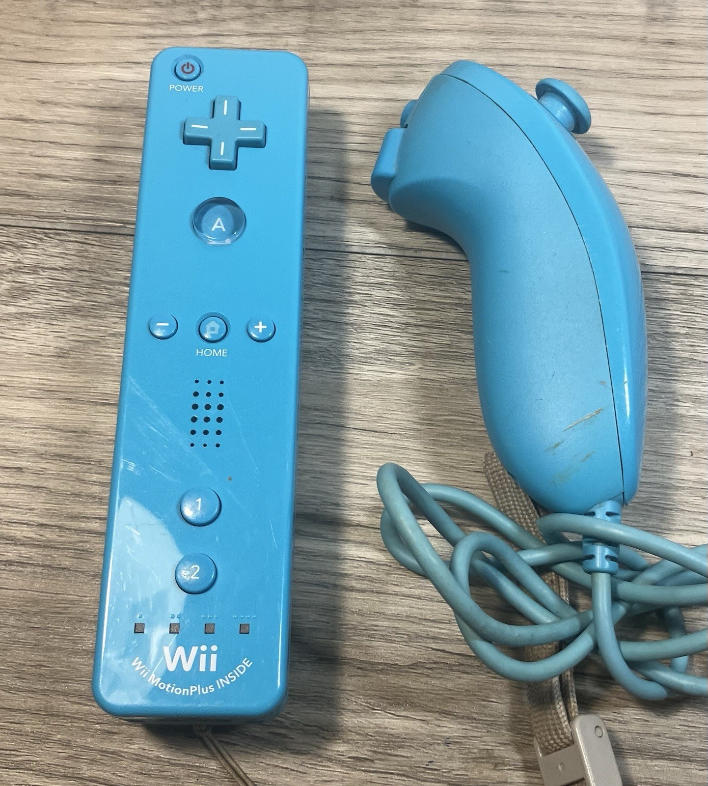 Nintendo Wii Console RVL-101 Blue Console Bundle W/ Controller 3 Games Cables